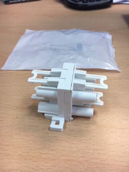 Surge Distribution Block One in Three Out